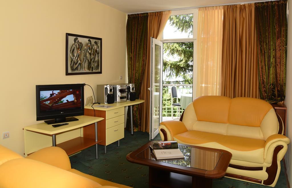 Hotel Klimetica โอครีด ภายนอก รูปภาพ